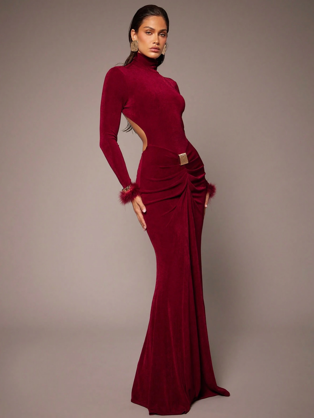 Anaïs Velvet Open-Back Maxi Dress